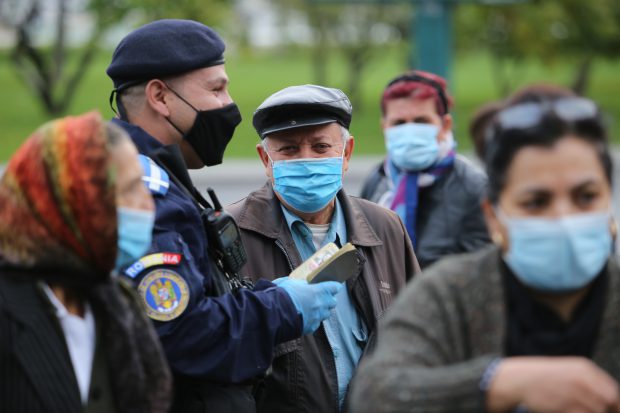 Bucureștiul a raportat și azi cele mai multe cazuri noi de coronavirus. Constanța și Ilfov, singurele județe cu rata de infectare peste 7