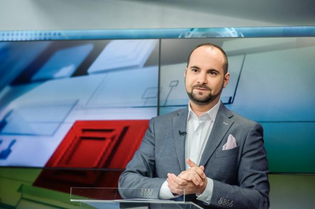 Silviu Mănăstire, secretar general adjunct al PNL, a primit ordin de restricție, în urmă cu 2 ani, pentru că și-a bătut iubita