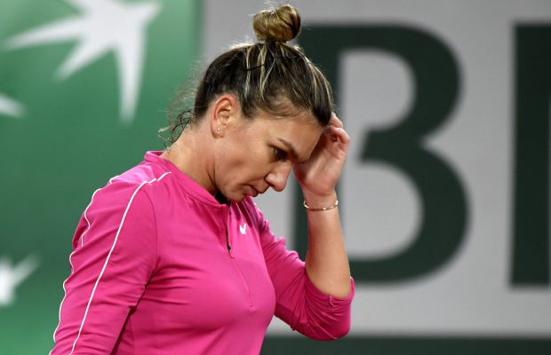 Antrenorul Simonei Halep, despre starea sportivei depistată cu COVID-19: Are simptome medii
