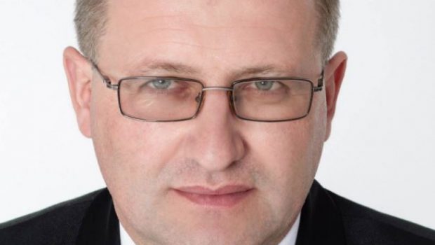 Primarul din Prahova, invalidat pentru că a fost condamnat pentru pornografie infantilă, anunță că va candida din nou