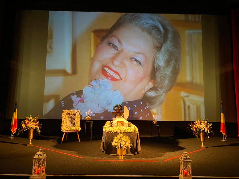 VIDEO | Draga Olteanu Matei a fost înmormântată astăzi, la Piatra Neamț, cu onoruri militare