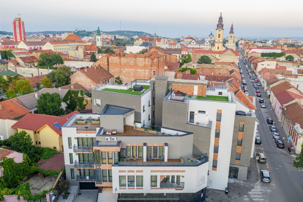 Oradea. Foto: Cherryontheworld