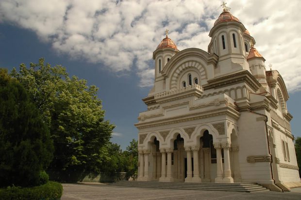 Pelerinaj la moaștele Sfântului Andrei, la Galați. Jandarmii precizează că doar credincioșii cu domiciliul în localitate pot participa