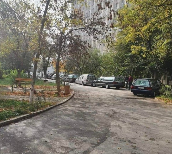 Imaginile cumplite ale pandemiei: coadă de dricuri la morga spitalului judeţean Craiova