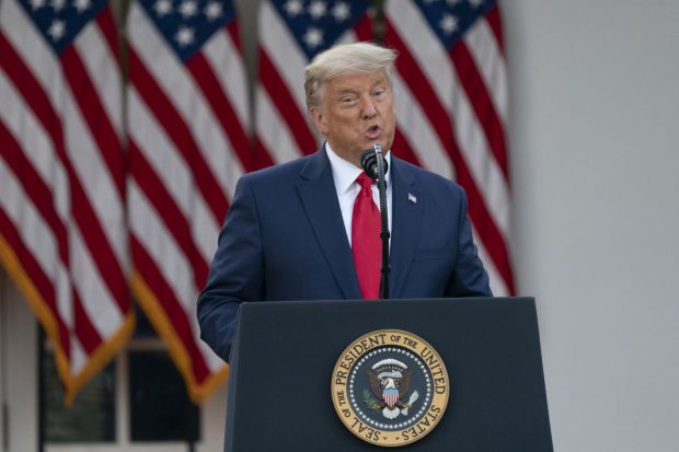 Donald Trump a grațiat pe final de mandat zeci de personaje controversate, inclusiv prieteni și aliați