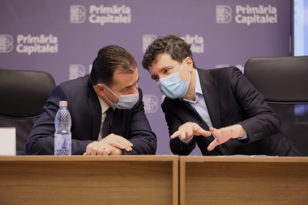 Nicușor Dan renunță oficial la USR și anunță că va vota cu PNL la alegerile parlamentare