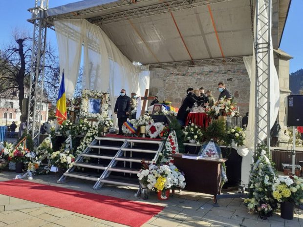 VIDEO | Draga Olteanu Matei, condusă pe ultimul drum. Actrița va fi înmormântată astăzi, la Piatra Neamț