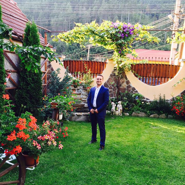Un caz „Ianculescu” și în orașul lui Iohannis. Fiul unui primar PNL a fost numit director la Ape în Sibiu