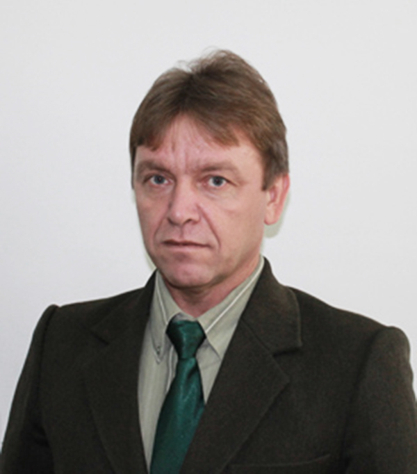 UNDE SE DUC BANII DE MEDIU. Un șef din Romsilva primește, prin asociația lui, bani europeni pentru pădurea pe care oricum ar trebui să o ocrotească