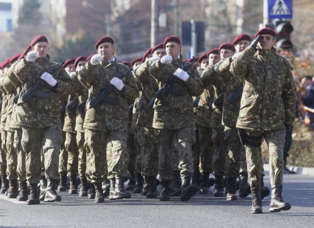 Parada militară de 1 Decembrie nu va avea loc. Ziua Naţională, sărbătorită cu maximum 50 de persoane