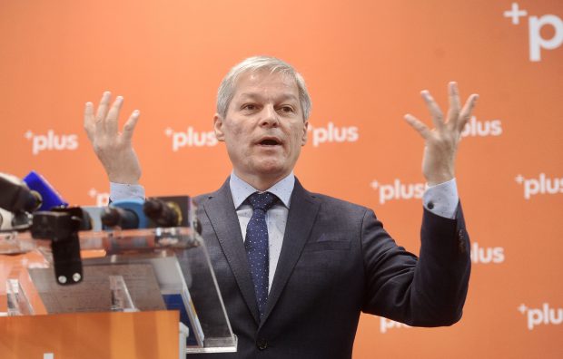 Cioloș, despre anunțul lui Berbeceanu că va fi revocat din funcția de prefect al Capitalei: „Nu înțeleg unde se grăbește să plece”