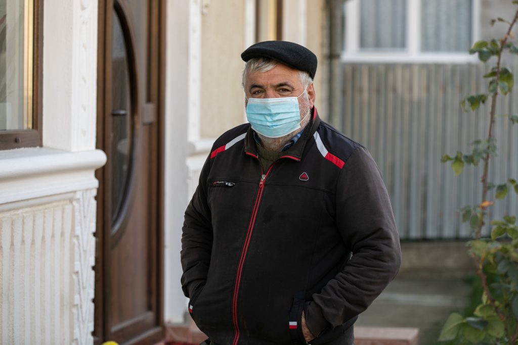 Una dintre victimele incendiului de la SJU Piatra Neamţ îşi pierduse, acum două săptămâni, soţul. Fiul femeii: „Mama se ruga să nu moară înaintea lui tata”