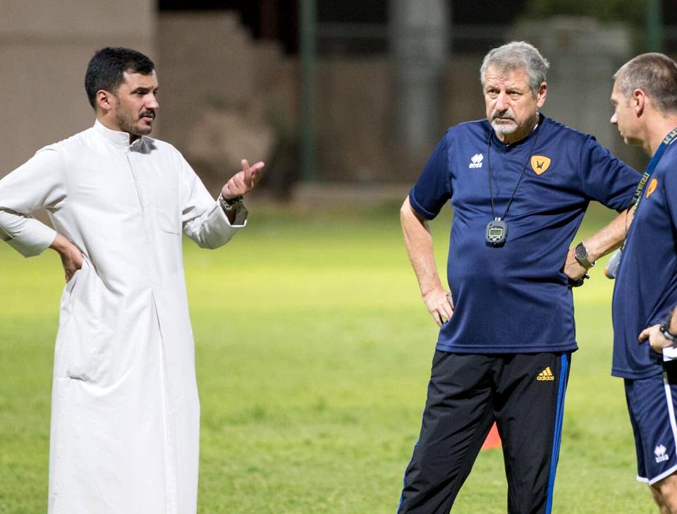 Românul care l-a spulberat pe Maradona. I-a dat cinci goluri, iar Diego era uluit: „Tu cine ești, de unde vii? Grande, ai fost mare!”