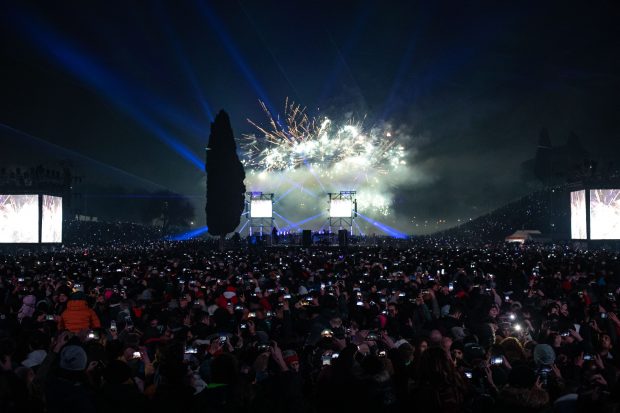 Italia va interzice petrecerile în aer liber în seara de Anul Nou, pentru a limita răspândirea virusului
