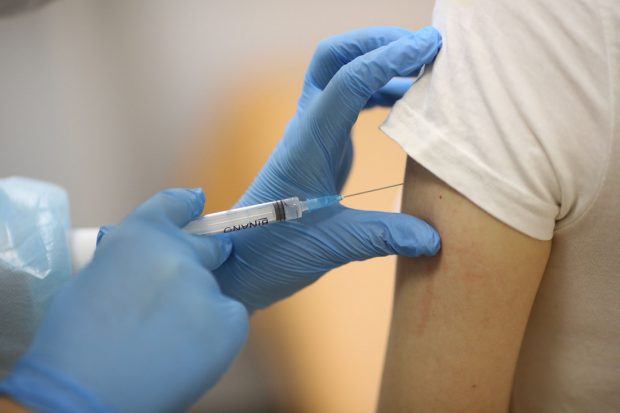 Ungaria intră în studiul clinic al vaccinului rusesc împotriva COVID-19