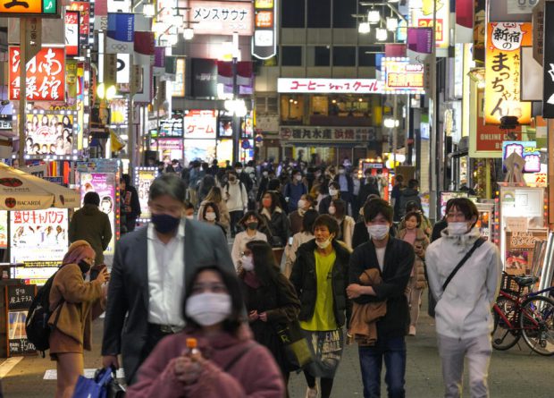 Creștere record a cazurilor cu noua tulpină de COVID-19 în Tokyo