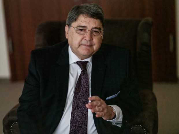 Ambasadorul României în Austria, Emil Hurezeanu, rechemat în țară după veto-ul Vienei privind aderarea la Schengen