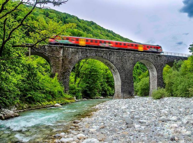 Topul celor mai frumoase călătorii cu trenul prin Europa