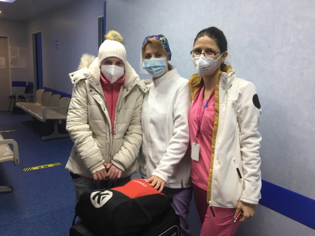 Măriuca, fata arsă de criminalul eliberat condiționat, transferată în Germania pentru tratament. „A fost o mobilizare exemplară”