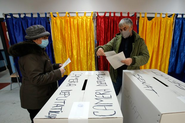 Alegerile parlamentare din România, în presa din străinătate: despre prezența scăzută la vot și amintirea scandalurilor în care a fost implicat PSD