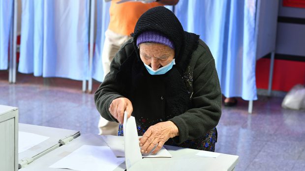 Votați în funcție de venituri, în funcție de nevoi, lăsați fandoselile. De ce mi-e frică după 6 decembrie?