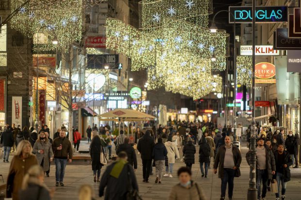 Austria intră în lockdown total din a doua zi de Crăciun