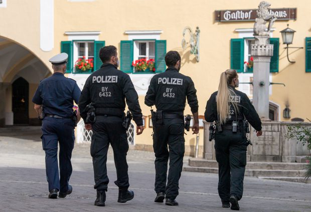 O regiune din Germania anunță restricții dure în perioada 9 decembrie – 5 ianuarie. Reguli diferite de Crăciun față de Anul Nou