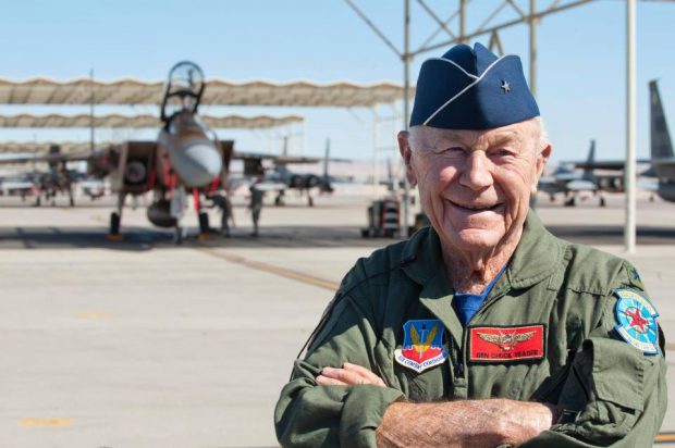 A murit cel mai rapid om din lume. Pilotul Chuck Yeager a depășit viteza sunetului în urmă cu 73 de ani