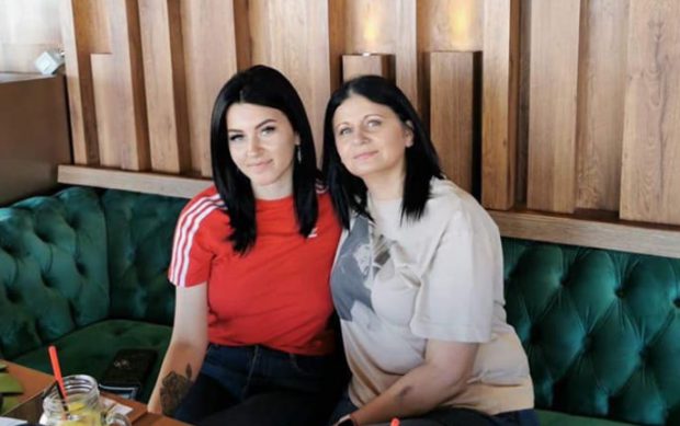 Fiica doctoriţei de 48 de ani din Feteşti, răpusă de COVID, a izbucnit când a primit decizia privind pensia de urmaş: „Ruşine!”