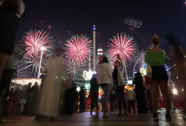 VIDEO. Show pe cer cu 300 de drone luminate în Dubai