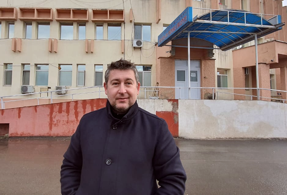La mai bine de o lună de la incendiul devastator, spitalul din Piatra Neamț are un nou manager, al 10-lea din ultimul an