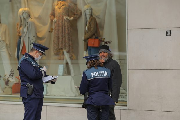 Bilanțul Poliției din Iași pe 2020: cu 30% mai multe acțiuni și controale, infracțiunile scad pe toată linia