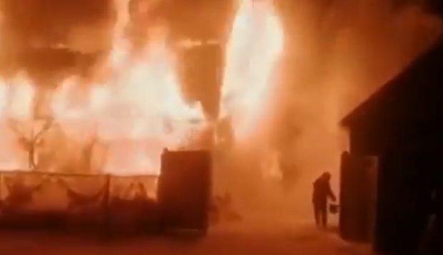 VIDEO | Incendiu cu 11 victime la un cămin de bătrâni din Rusia. Bănuit de omucidere din neglijenţă, directorul a fost reținut