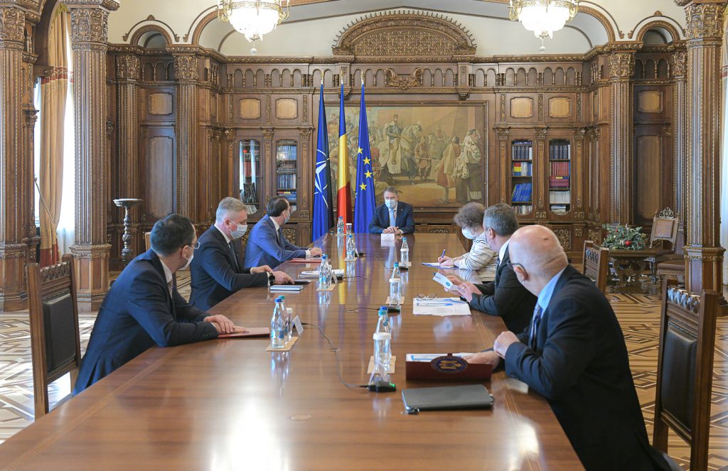 VIDEO | Klaus Iohannis a avut o nouă ședință de lucru pentru gestionarea epidemiei de COVID-19