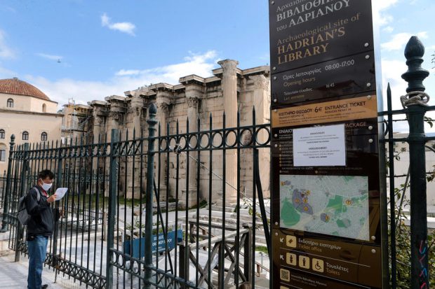 Saloanele de coafură și librăriile din Grecia se redeschid de Crăciun