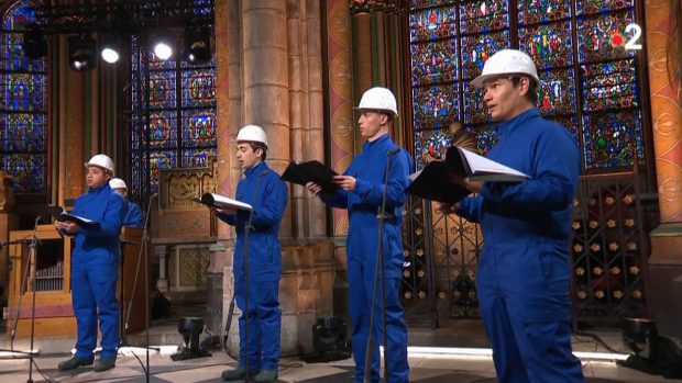 VIDEO | Concert în noaptea de Ajun în catedrala Notre Dame, aflată încă în reconstrucție după incendiul din 2019