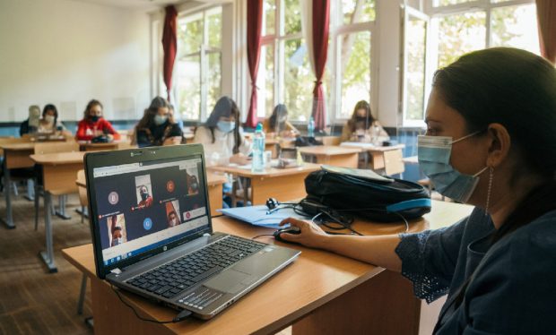 Ministerul Educației: Disciplinele ”Istorie” și ”Geografie” nu se desființează pentru elevii de liceu, așa cum s-a vehiculat în spațiul public