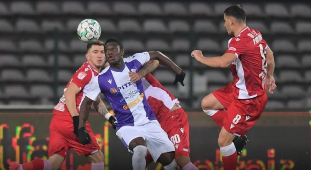 Liga 1, etapa a 12-a. Dinamo a învins la Pitești. Gazdele, penalty neacordat în final