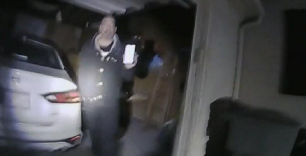 Un ofițer american de poliție a fost suspendat, după ce a împușcat mortal un bărbat de culoare neînarmat