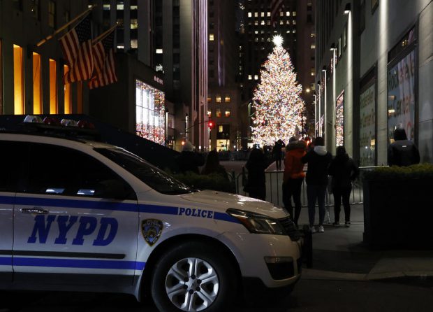 VIDEO | O maşină a lovit mai multe persoane la New York. Șase persoane au fost rănite