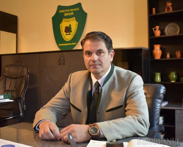 Un primar PNL din Bihor acuză un concurs cu dedicaţie la Direcţia Silvică, instituţie condusă de un alt liberal. Cum se apără Teodor Suciu