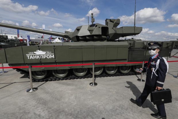 Experți militari: Rusia dezvoltă o flotă de robo-tancuri „invizibile”, care ar putea distruge orașe întregi „în câteva minute”