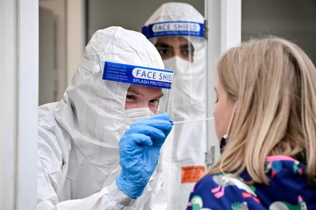 Număr fără precedent de infectări cu COVID-19 în Germania: peste 30.000 de cazuri noi în ultimele 24 de ore