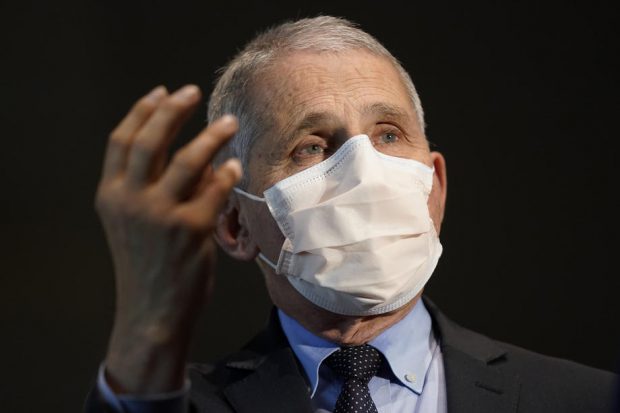 Fauci, despre pandemie: ”Am putea să asistăm la o creștere după altă creștere. Evoluția cazurilor este îngrijorătoare”