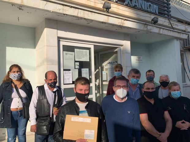 Un român din Grecia, al cărui plic cu votul prin corespondență s-a întors la el, a străbătut 140 de km dus-întors pentru a vota