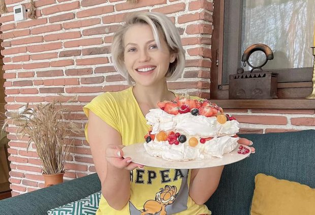Motivul pentru care Mirela Vaida nu va fi prezentă luni la Acces Direct. Vedeta a făcut anunțul la sfârșitul săptămânii