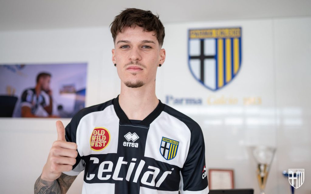 Dennis Man este jucătorul celor de la Parma. Toate detaliile transferului