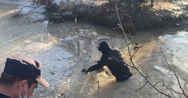 Ciobanul din Olt dat dispărut de polițiști, după ce i s-a înecat o turmă de oi într-un pârâu, a fost găsit: Plecase să-și caute un loc de muncă