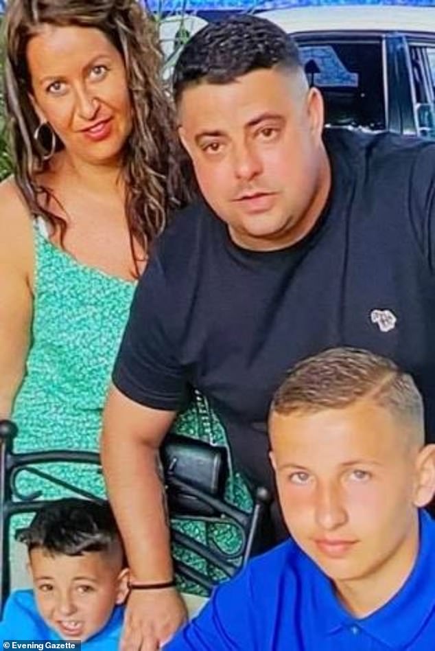 Ultimele cuvinte emoționante ale unui tată din Anglia, victimă a COVID, către logodnica sa, înainte ca el să intre în comă: „Nu mă pune să dorm, nu mă voi mai trezi”
