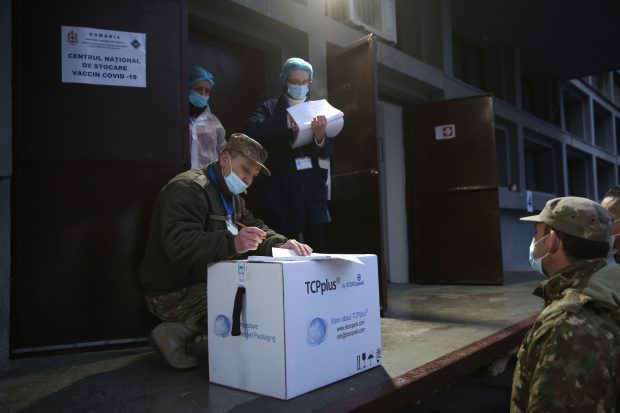Vaccinul Moderna a ajuns la Institutul Cantacuzino. Va fi distribuit doar în anumite centre de vaccinare